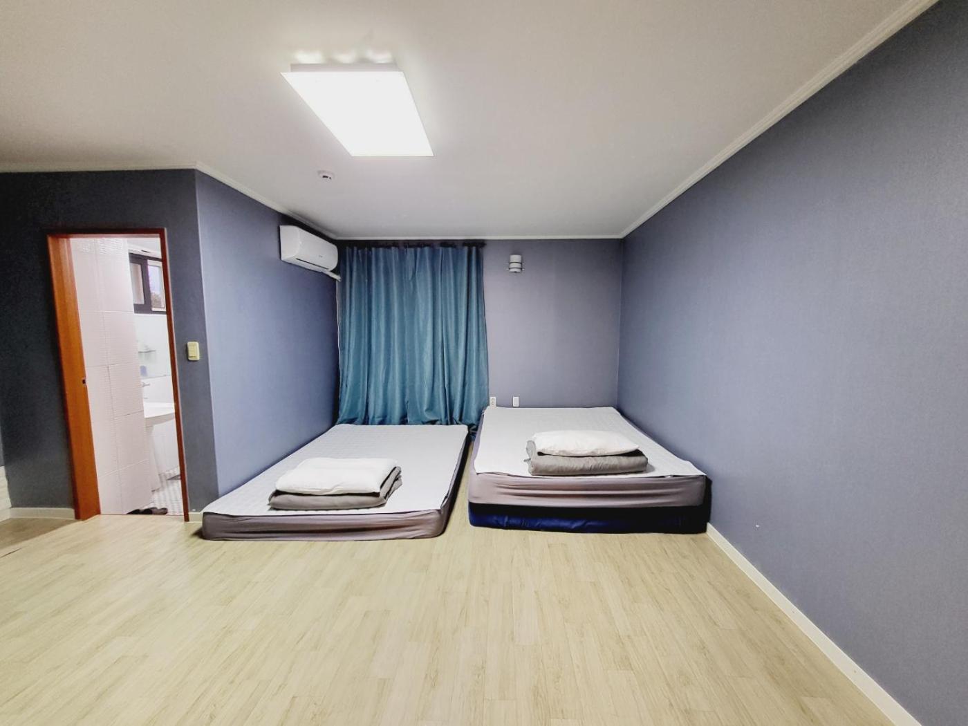 Morning Beach Pension Чеджудо Экстерьер фото