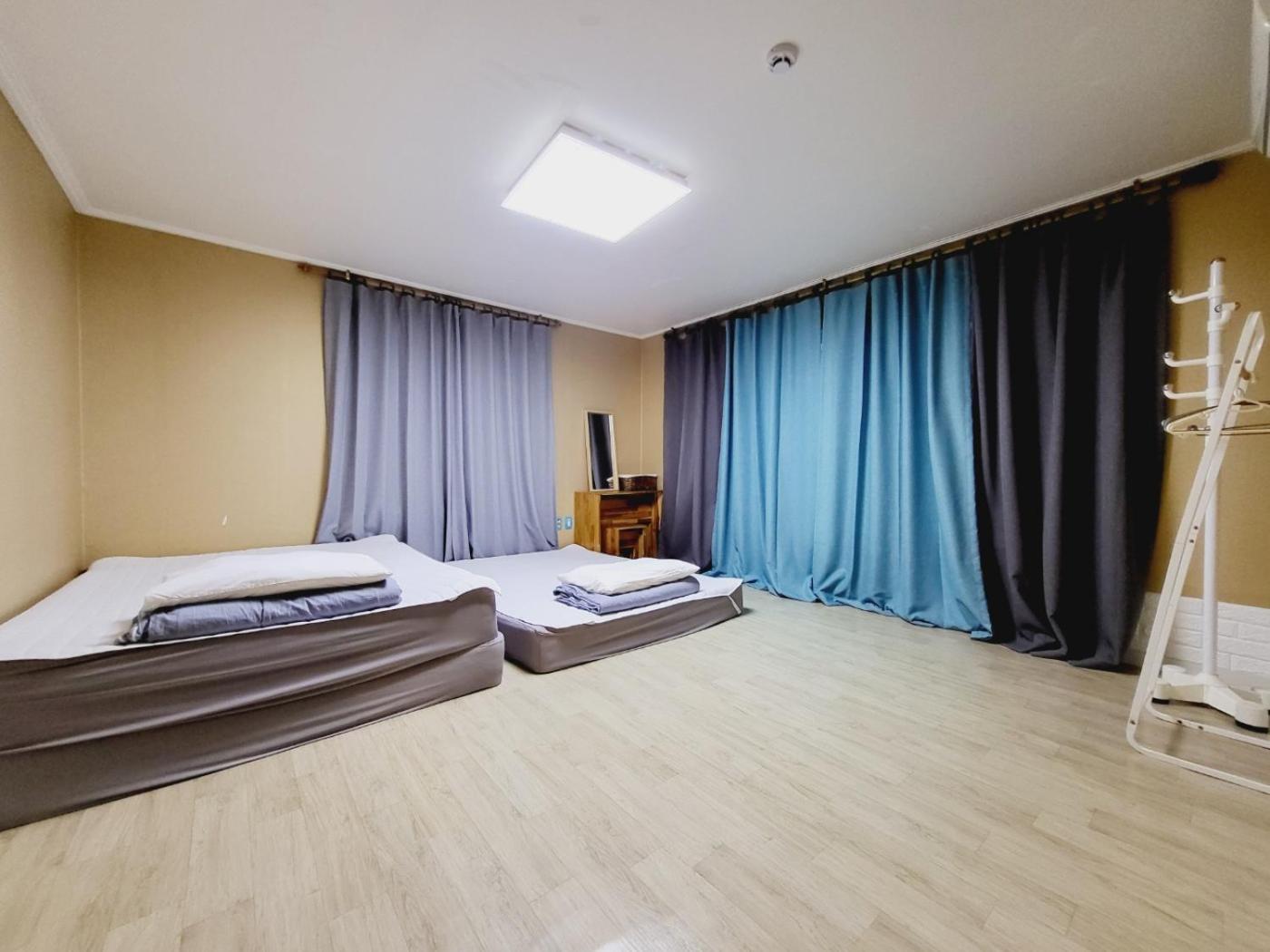 Morning Beach Pension Чеджудо Экстерьер фото