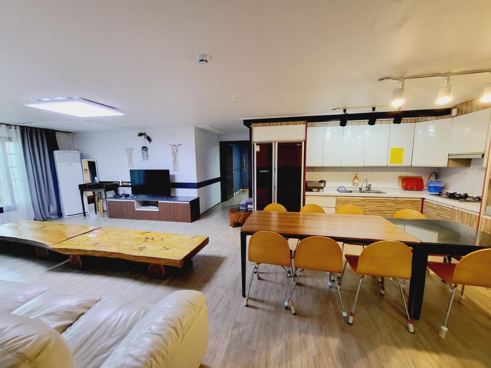 Morning Beach Pension Чеджудо Экстерьер фото